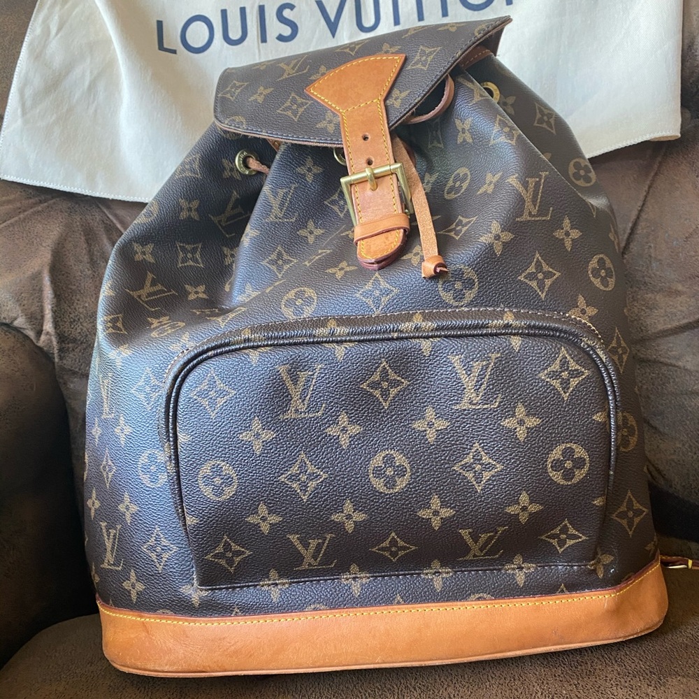 Authentic Louis Vuitton Montouris backpack